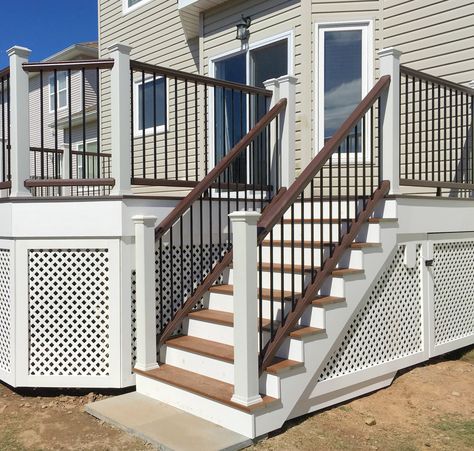 Brown And White Deck, Deck Colors For Tan House, Composite Decking Front Porch, All Season Porch, Deck Inspiration, Deck Renovation, Deck Railing Ideas, Tan House, White Deck