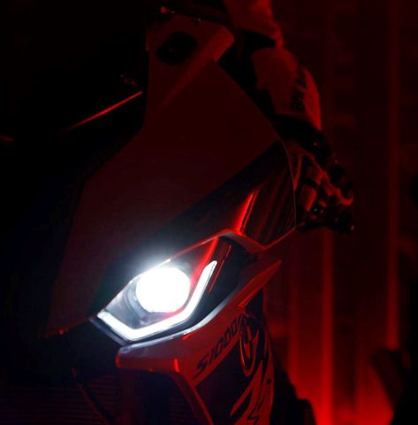 Red Motorcycle Aesthetic Wallpaper, Red And Black Motorcycle Aesthetic, Red Motorbike Aesthetic, Red Bike Aesthetic, Red Motorcycle Aesthetic, Dark Red Motorcycle, Moto Ninja, Ninja Red, Aesthetic Bike