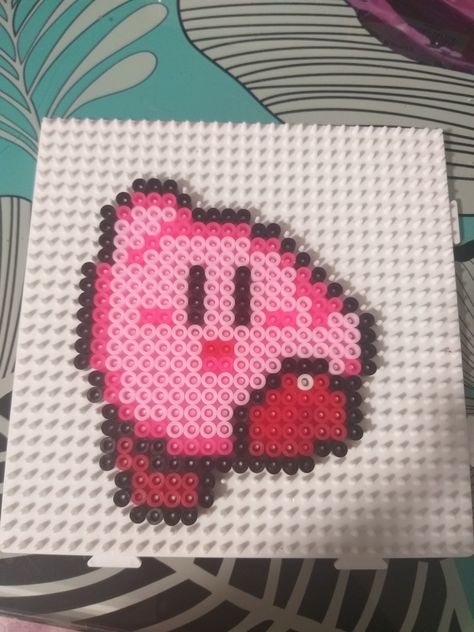 Kirby Pixel Art Grid, Kirby Perler Bead Patterns, Pixel Art Kirby, Kirby Perler Beads, Hammer Beads, Perler Christmas, Crossed Stitch, Perler Ideas, Easy Perler Beads Ideas