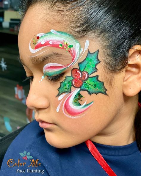 Vanessa Mendoza on Instagram: “Enjoying all the company holiday parties! #colormefacepainting” Face Paint Ideas Christmas, Winter Face, Christmas Face Painting, Christmas Makeup Look, Girl Face Painting, Stencils Tutorials, Fairy Hair, Christmas Window Decorations, Face Painting Easy