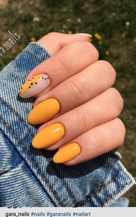 Dark Yellow Nails Fall, Mustard Yellow Nails Fall, Mustard Nails, Cute Nail Art Ideas, Nails Looks, Nail Colors Fall, Nails For Fall, Orange Acrylic Nails, Classy Nail