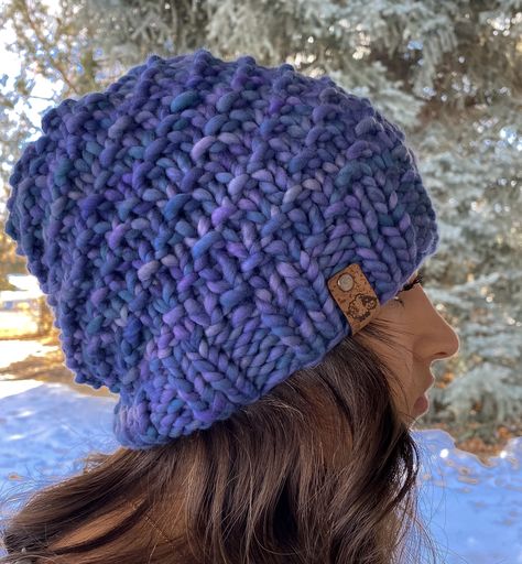 Spiral Beanie – LOOM KNIT Free Loom Knitting Patterns, Loom Knitting Patterns Hat, Afghan Loom, Loom Hats, Circular Loom, Loom Knit Hat, Loom Knitting Stitches, Knit Beanie Pattern, Round Loom