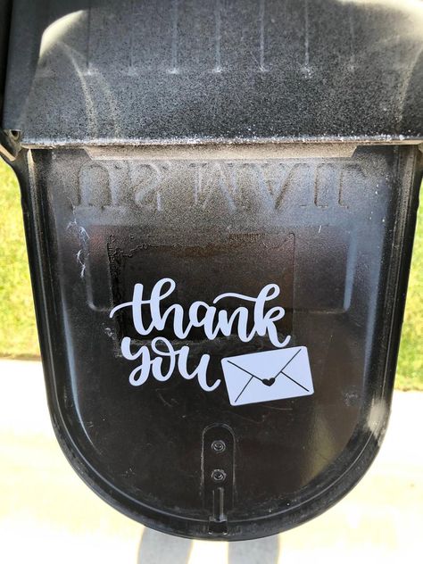 Circuit Mailbox Designs, Mailbox Thank You Decal, Mailbox Designs Vinyl Decals, Mailbox Decals Farmhouse, Mailbox Vinyl Ideas, Vinyl Mailbox Decal Ideas, Mailbox Decal Ideas, Mailbox Cricut Ideas, Cricut Mailbox Decals