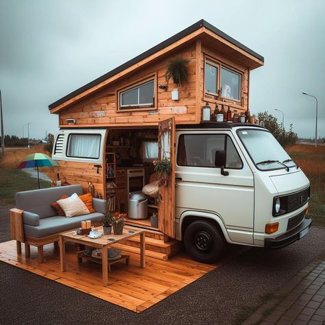 Cat Van Life, Van Life Cat, Van Living With Dog, Campervan With Cats, Garden Camping, Wolkswagen Van Hippie Travel, Tiny Camper, Mobile Home Living, Tiny House Inspiration