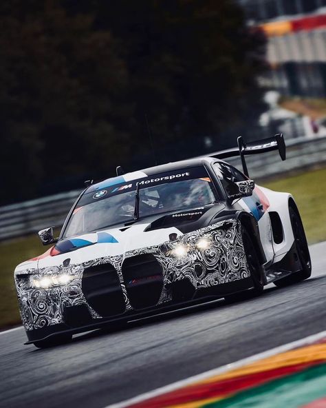 BMW M4 GT3 Evo Rollout! Multiple months after their 24 Hours of Spa win with the BMW M4 GT3, BMW returned to a wet Spa-Francorchamps to… | Instagram Bmw M4 Gt3, Bmw Motorsport, Classic Sports Cars, Bmw M4, Benz C, Racing Team, Sports Cars, Cool Cars, Race Cars