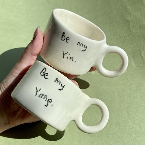 Pottery Wedding Gifts Handmade, Mug Set Ceramic, Matching Ceramic Mugs, Wedding Gift Ceramic, Couple Ceramics Ideas, Couple Pottery, Mugs For Couples, Matching Mugs, Birthday 2023