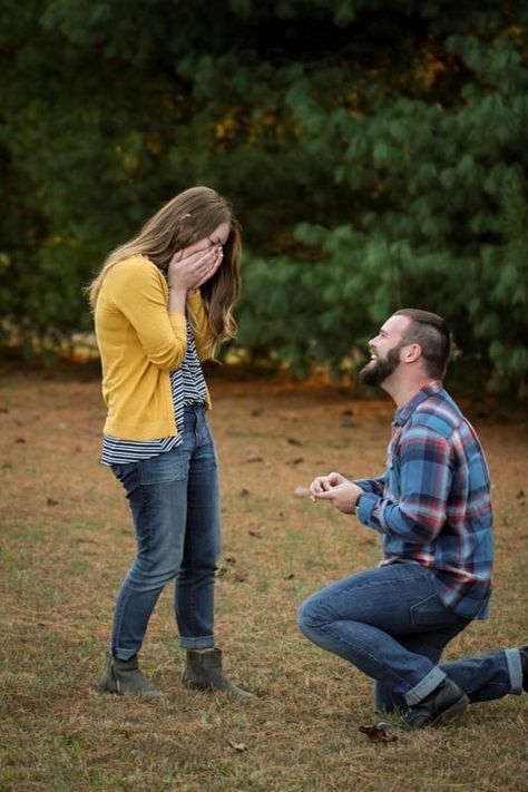 When the photographer suggested an on-one-knee pose, she had no idea it was a proposal! One Knee Proposal, Farmers Table, Best Wedding Proposals, Proposal Photos, Marriage Proposal, Engagement Poses, My Dream Came True, Marriage Proposals, Engagement Photoshoot