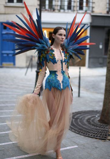 Bird Costume, Mode Editorials, Couture Mode, Fashion Costume, Fantasy Fashion, Mode Inspiration, Titanic, Fashion Details, Costume Design