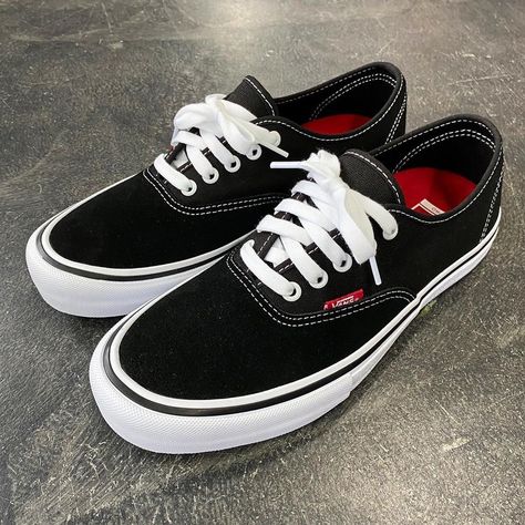 561 Skateboarding on Instagram: “The Vans Authentic Pro Black/True White is back in stock with the upgraded Popcush insoles! Sizes 6 through 13 $60 • Available now in store…” Vans Outfit Men, Mens Vans Shoes, Tenis Vans, Vans Outfit, Pro Black, Vans Authentic, Back In Stock, Black Laces, Vans Shoes