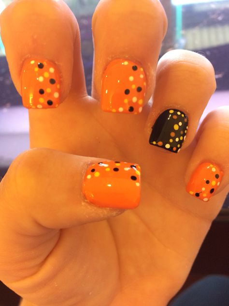 Halloween Nails Kids, Halloween Toes Nails Design, Halloween Toe Nails, Easy Halloween Nails Design, Kids Nail Designs, Halloween Nails Easy, Manicure Nail Designs, Pumpkin Nails, Cute Halloween Nails