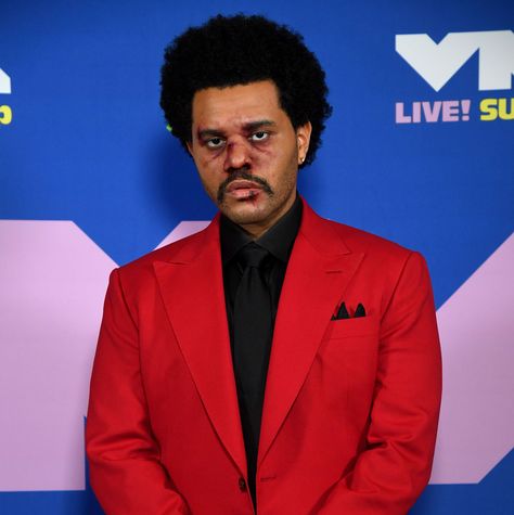 Weeknd Red Suit, The Weeknd Red Suit, Broken Nose Makeup, Bandaged Face, Super Bowl Performance, Broken Nose, Nose Makeup, Wild Outfits, Grace Jones