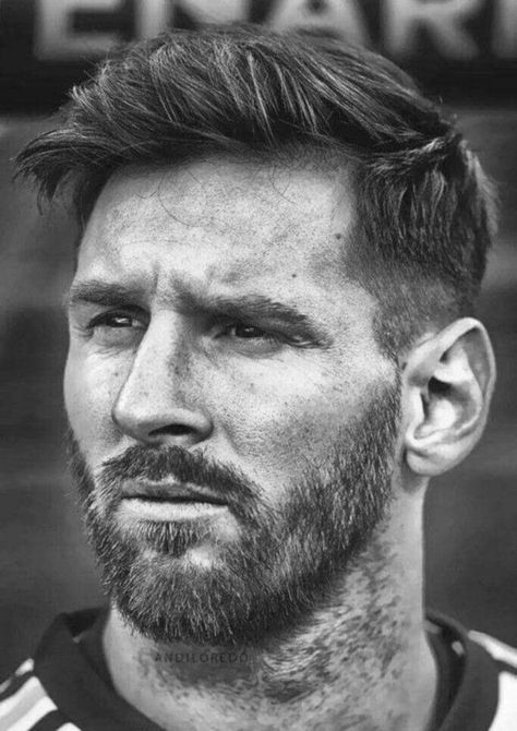 Messi Portrait Drawing, Messi Drawing Pencil, Lionel Messi Haircut, Drawings With Pen, Messi Face, Messi Portrait, Movie Canvas Painting, Messi Drawing, Pencil Drawing Techniques