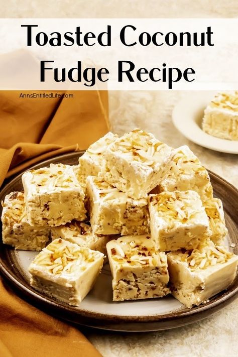 Home Made Fudge Recipe, Fudge Recipe Condensed Milk, Coconut Fudge Recipe, Coconut Fudge, Homemade Fudge Recipes, Microwave Fudge, Healthy Candy, Canned Frosting, Coconut Candy