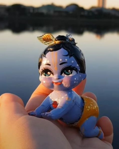 Clay Krishna, 3d Printing Toys, Henna Tattoo Designs Simple, Krishna Book, Little Krishna, Krishna Statue, Clay Diy Projects, Radha Krishna Art