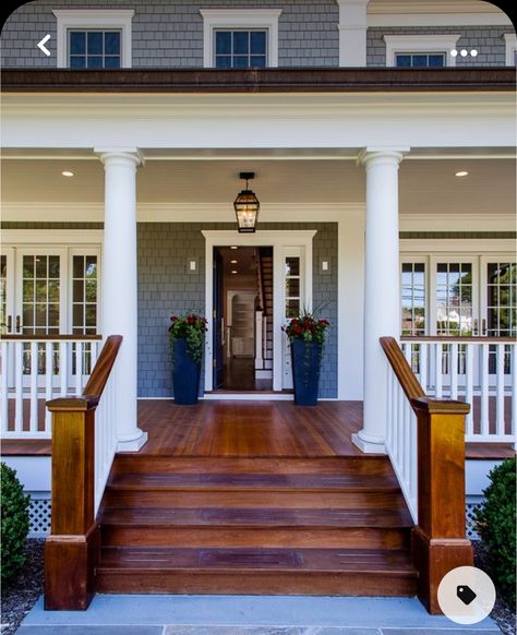 Craftsman House Porch Ideas, Front Porch Traditional Home, Homes With A Front Porch, Traditional Porch Ideas, Front Porch Architecture, Front House Porch, Front Porch Design Entrance, High Front Porch, Houses With Front Porches