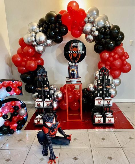 Miles Morales Spider-man Birthday Party, Miles Morales Balloon Garland, Miles Morales Dessert Table, Black Spider Man Birthday Party Ideas, Spiderverse Party Decorations, Spider Man Across The Spider Verse Birthday Party, Boys Themed Birthday Parties, Miles Morales Spiderman Birthday Party, Miles Morales Birthday Party Decorations