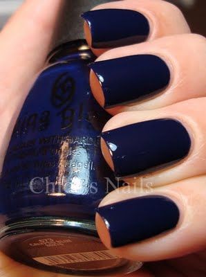 get navy polish Deep Blue Nails Acrylic, Deep Blue Nails, Blue Nails Acrylic, Layering Combos, Chloe Nails, Blue Nail Color, Nails Heart, Navy Nails, Fab Nails