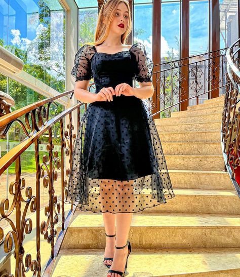 Party Frocks For Teenage Girl, Black Frocks For Women Party, Party Wear Frocks For Women, Party Frocks For Women, Party Frock Designs, Frocks For Women Party, Frock Designs For Women, Teenage Dress, Party Wear Frocks