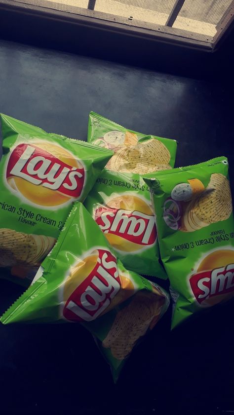 Lays Snapchat Story, Lays Chips Snapchat Story, Lays Chips Photography, Lays Snap, Kurkure Snap, Lays Flavors, Rabbit Images, Dairy Milk Silk, Lays Chips