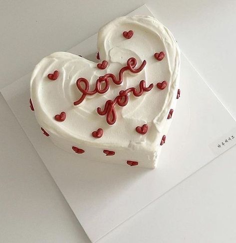 The Art Of Love, Cake For Boyfriend, Mini Torte, Korean Cake, Simple Cake Designs, Special Cakes, Mini Cakes Birthday, Shaped Cake, Heart Shaped Cakes