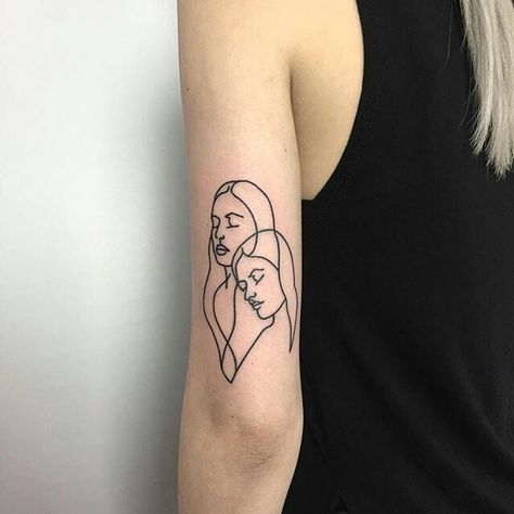 Twin Tattoos, Super Tattoo, Single Line Tattoo, Diy Tattoo, Feather Tattoos, Sister Tattoos, Tattoo Designs For Women, Trendy Tattoos, Line Tattoos