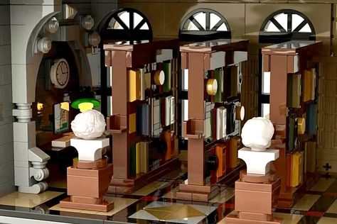 Lego Harry Potter Moc, Lego Library, Lego Design Ideas, Lego Village, Lego Furniture, Lego Hogwarts, Lego Trains, Lego Room, Lego Worlds