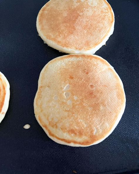 Weight Watchers Pancake(No Bananas) - Recipe Diaries Weight Watchers Pancake Recipes, Low Cal Pancake Recipe, Weight Watcher Pumpkin Pancakes, Low Cal Pancakes, Ww 1 Point Pancakes, Ww Zero Point Pancakes, Weight Watchers Pancakes, Ww Banana Pancakes, Cinnamon Pancakes Recipe