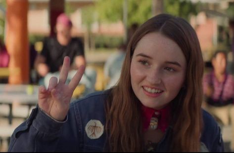 Booksmart Movie, Beanie Feldstein, Ivy League Colleges, Graduate High School, Kaitlyn Dever, School Friends, Book Smart, Ivy League, Batgirl