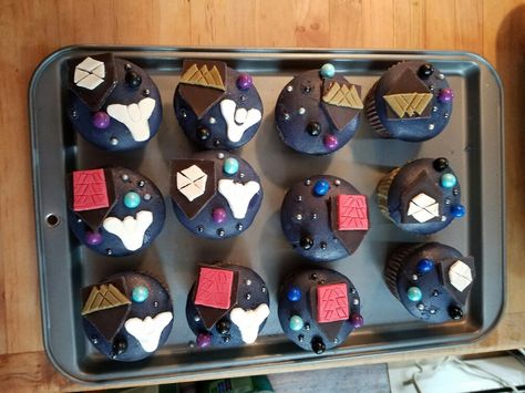 Inspired by Xbox Destiny. Part of customized cupcake collection made for 13yo birthday party. Toppers crafted from modeling chocolate 2 Party Theme, Video Games Birthday Party, Video Games Birthday, Modeling Chocolate, Golden Birthday, Gift Suggestions, Destiny 2, Baking Project, Themed Birthday Party