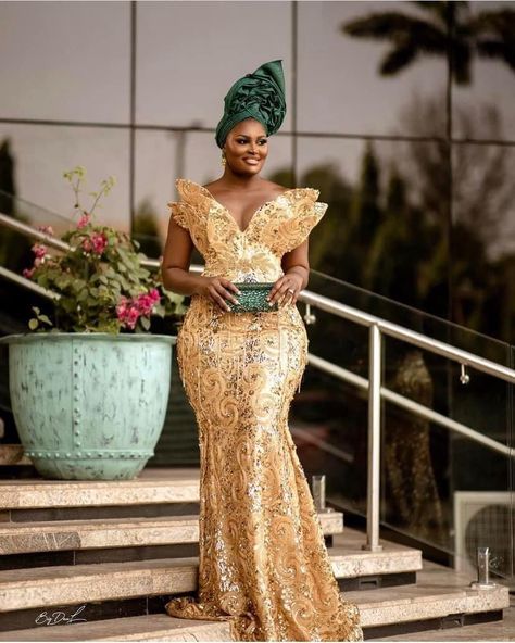 Latest Owambe Styles, Gold Mermaid Prom Dresses, Long Elegant Dresses, Owambe Styles, Dresses For Graduation, Gowns For Prom, Dresses Art, Engagement Gowns, African Lace Styles