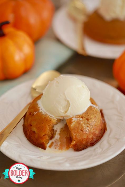 As the holidays approach and most of us find ourselves reaching for our traditional pumpkin pie and sticky toffee pudding recipes, I wanted to share one of my favorite ways to shake things up with my Pumpkin White Chocolate Lava Cake recipe. Pumpkin Lava Cake Recipe, White Chocolate Lava Cake, Pumpkin White Chocolate, Gemma Stafford, Lava Cake Recipe, Molten Lava Cake, Thanksgiving Cake, Heavenly Recipes, Fall Goodies