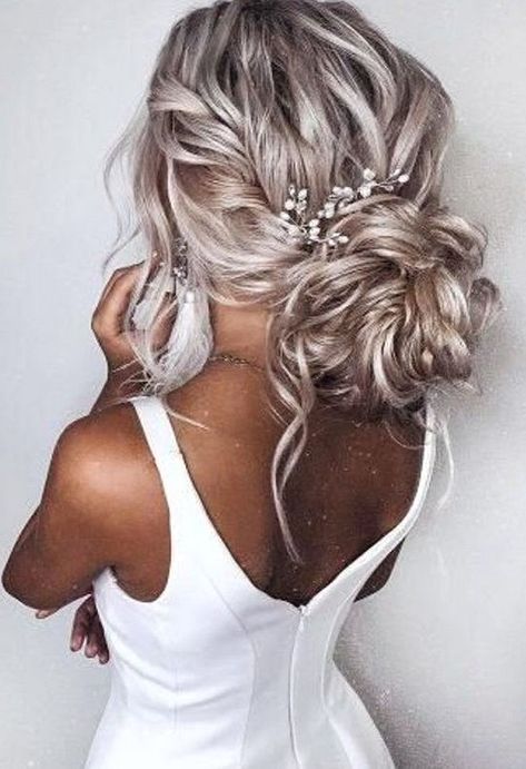 Wedding Hair Side, Coconut Hair, Wedding Hairstyles Bride, Wedding Hair Inspiration, Low Bun, Wedding Hair Pins, Favorite Hairstyles, Wedding Hairstyles For Long Hair, Wedding Hair Pieces