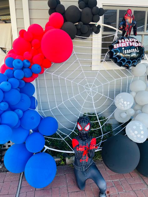 Spiderman Balloon Garland, Spiderman Balloon, Balloon Garland, Spiderman, Balloons