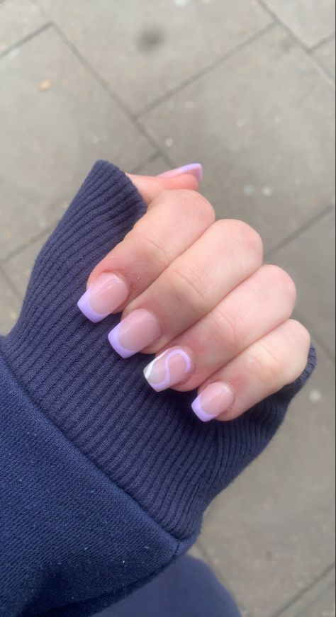 Prom Nails Acrylic Light Purple, Lavender Nail Ideas Short, Cute Purple French Tip Nails, Light Purple Nail Inspo Acrylic, Nails For Pre Teens, Purple French Tips Square, Nails For 11 Yrs Old Short, Light Purple French Tip Nails, Nails For 11 Yrs Old