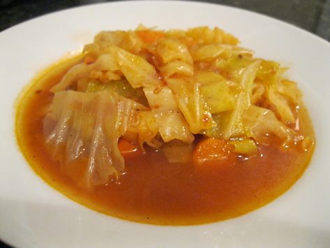 Spicy Cabbage Soup, Sour Cabbage Soup, Cabbage Fat Burning Soup, Spicy Cabbage, Sweet And Sour Cabbage, American Apple Pie, Sour Cabbage, Fat Burning Soup, Macedonian Food