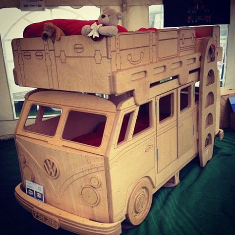 Bus Bunk Bed #cnc #beds http://cnc.gallery/ Camper Bunk Beds, Beds Wood, Van Volkswagen, Cool Bunk Beds, Space Bedding, Kids Bed, Kids Bunk Beds, Vw Campervan, Surf Board