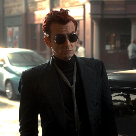 David Tennant Crowley, Crowley Cosplay, Crowley Good Omens, Devil Jin, Highest Version, Terry Pratchett, Good Omens, Michael Sheen, Halloween Icons