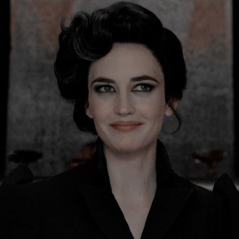 Ms Peregrine, Mrs Peregrine, Alice Movie, Childhood Core, Miss Peregrine's Peculiar Children, Walburga Black, Peregrine's Home For Peculiars, Miss Peregrines Home For Peculiar, Doctor For Kids