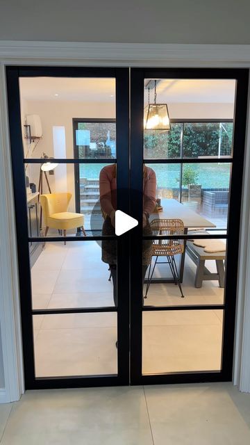 Ashford Kitchens & Interiors on Instagram: "✨ Kitchen Dreams Come True! Join Izzy on a tour of our customer’s stunning open-plan kitchen, featuring an elegant in-frame design with the mesmerising Harmony Anthracite range. 🖤 Explore the breakfast pantry, pull-out larder, sleek Neff appliances, and the ultimate Quooker tap – a perfect blend of style and functionality. 🍽️✨ #KitchenGoals #HomeInspiration #DesignPerfection #kitchendesign #kitchencolour #kitcheninspiration #kitcheninspo #kitchenofdreams #kitchenrenovation #kitchendesigninterior #kitchenideas #shakerkitchen #inframekitchen #newkitchen" 3m X 6m Kitchen, New Build Kitchen Extension, Rear Kitchen Extension Ideas, Kutchenhaus Kitchens, Kitchen Diner Extension Open Plan Layout, Open Plan House, Town House Kitchen Extension, Kitchen Extension Ideas, Kitchen Extension Ideas Open Plan