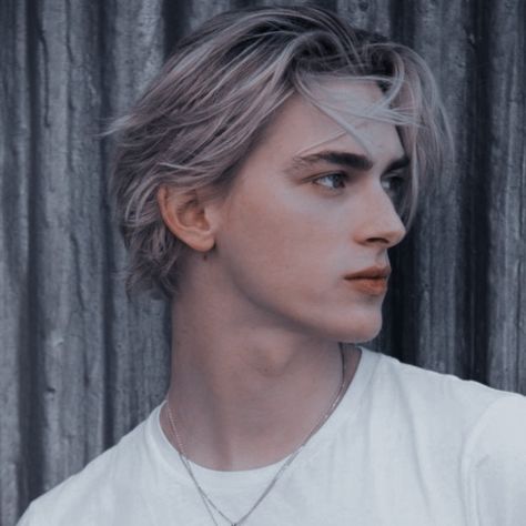 White Guy With Blonde Hair, Blond Guys Aesthetic, Male Hairstyles Blonde, Dominick Sadoch, Blonde Guy Aesthetic, Guy With Blonde Hair, Blond Guys, Blond Guy, Dominik Sadoch