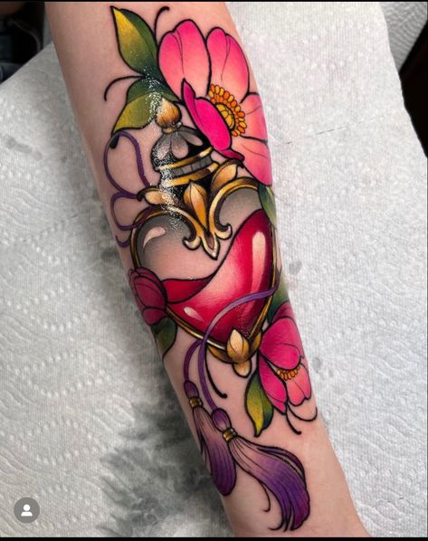 Beautiful Flower Tattoos For Women, Flower Tattoos For Women, Summer Tattoos, Traditional Tattoo Woman, Watercolor Rose Tattoos, Neo Tattoo, Jewel Tattoo, Blue Rose Tattoos, Pink Tattoo