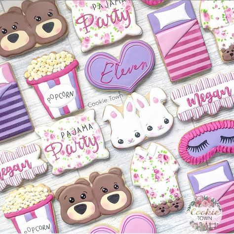 Sleepover Cookies Decorated, Dti Theme Slumber Party, Pancakes And Pajamas Cookies, Pajama Party Birthday Cake, Slumber Party Cookies, Slumber Party Cookies Decorated, Sleepover Cookies, Sleepover Cake, Birthday Sleepover Ideas