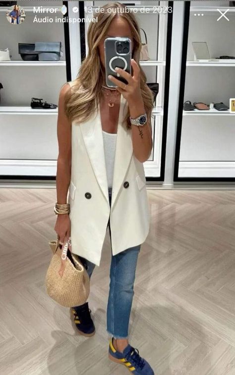 Spanish Fashion Women, Summer Outfits 2024 Street Style, Interior Designer Outfit, Classy Business Outfits, Chique Outfits, Stylish Work Attire, Women Office, Looks Street Style, Stylish Work Outfits