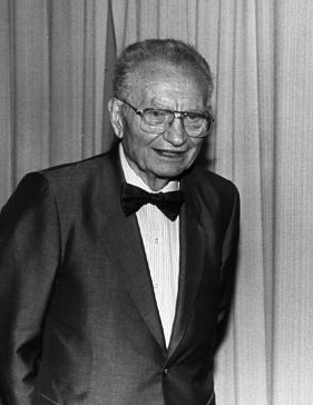 Paul Samuelson - Wikipedia Paul Samuelson, Lynn Margulis, Choice Theory, Francis Collins, Beautiful Landscape Paintings, Chicago School, Economic Analysis, Massachusetts Institute Of Technology, The First Americans