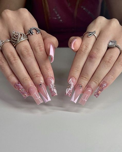 Pink Acrylics With Initial, Medium Nails With Initial, Acyrilics Nails With Initial, Pink Nails With Initials On Them, Valentines Day Nails Designs With Initial, Pink Nail Sets With Initial, Spring Nails With Initials, Nails Idea With Initials, Pink Valentines Nails With Initials