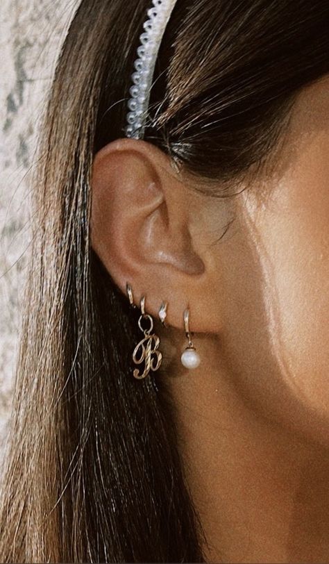 From First To Last, Cool Ear Piercings, Pretty Ear Piercings, Multiple Ear Piercings, Earrings Aesthetic, Dope Jewelry, Stacked Jewelry, Jewelry Lookbook, Ear Piercing