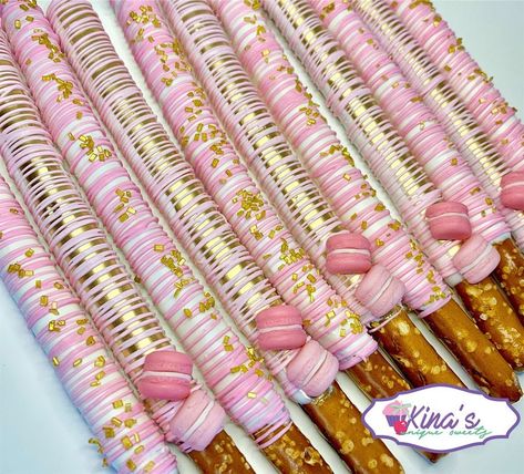 Kina’s Unique Sweets on Instagram: “Paris Theme Sweet 16! These #chocolatecoveredpretzels with these cute mini macaroons says Paris all over them!! . . #houston #houstontx…” Paris Sweet 16, Chocolate Dipped Pretzel Rods, Dipped Pretzel Rods, Houston Foodie, Chocolate Covered Pretzel, Chocolate Macaroons, Chocolate Covered Pretzel Rods, Chocolate Dipped Pretzels, Houston Food