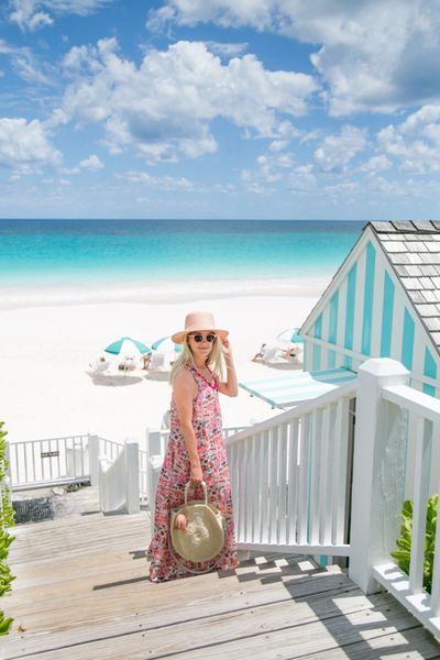 Harbor Island Bahamas, Anniversary Destinations, Harbour Island Bahamas, Millennial Style, Beach Scrapbook, Coastal Inspiration, Bahamas Travel, Bali Villa, Harbor Island