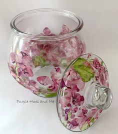 Napkin Flowers, Glass Decoupage, Dishwasher Safe Mod Podge, Decoupage Jars, Decoupage Tutorial, Decoupage Decor, Mod Podge Crafts, Decoupage Glass, Napkin Decoupage