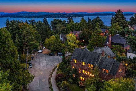 Madrona Is Seattle’s ‘Quintessential, Charming American Neighborhood’ — Mansion Global American Neighborhood, Hillside Homes, Seattle Center, Sense Of Community, Lake Washington, Seattle Homes, Busy Street, Downtown Seattle, 2025 Vision